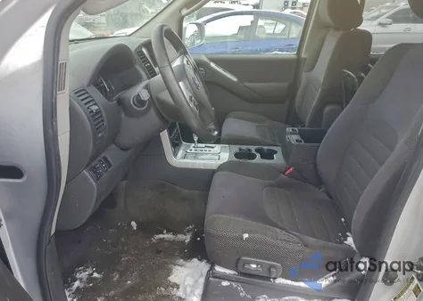 2008 Nissan Pathfinder S z USA, uszkodzony, nr VIN 5N1AR18B28C627181